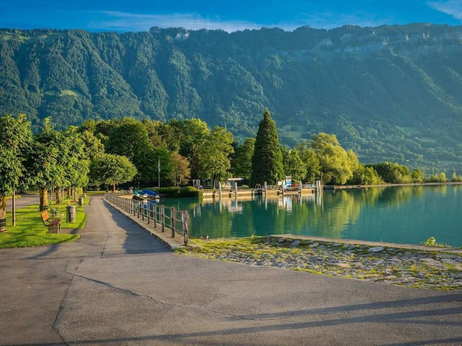 Chalet Mignon - Your Vacation Oasis At Lake Brienz Bonigen Exterior foto